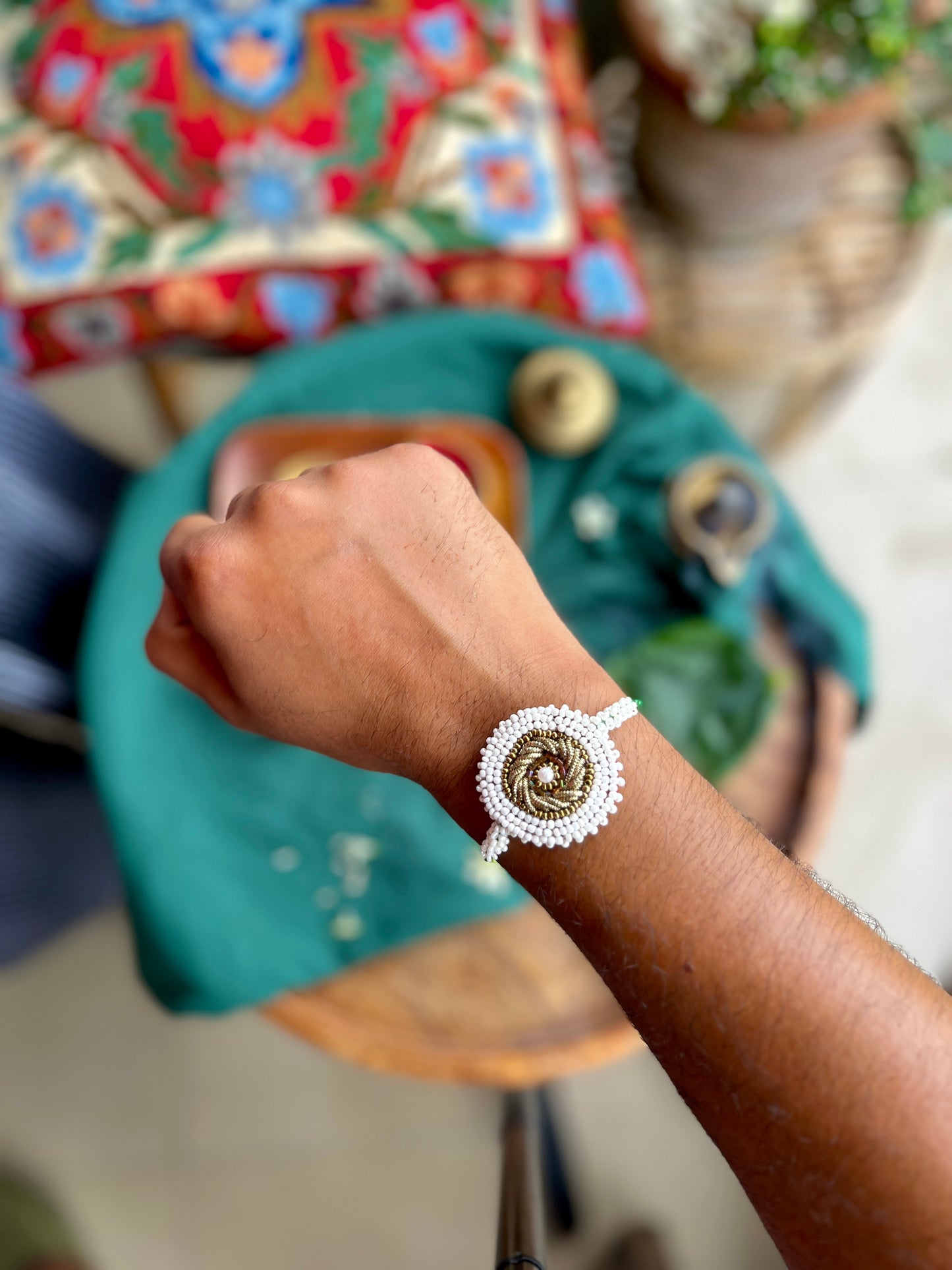 White & Gold Harmony Zardozi Rakhi