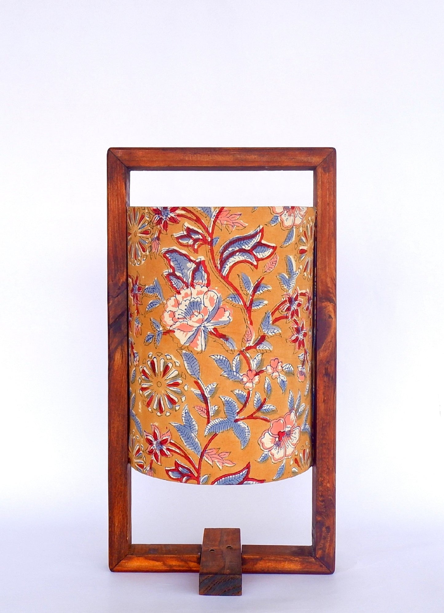 WOODEN HAND PRINTED TABLE LAMP