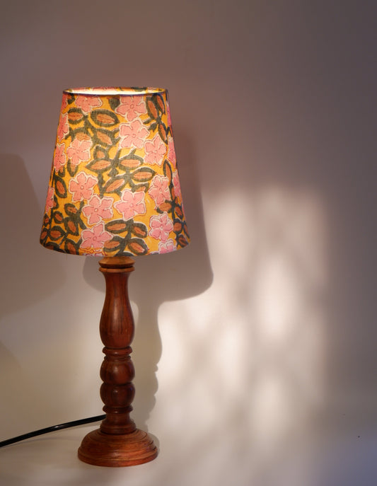 Arthat  Mini Heritage lamp Pink Floral Print