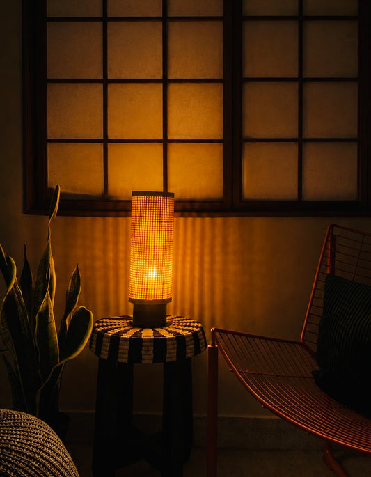 BAMBOO SLEEK LAMP