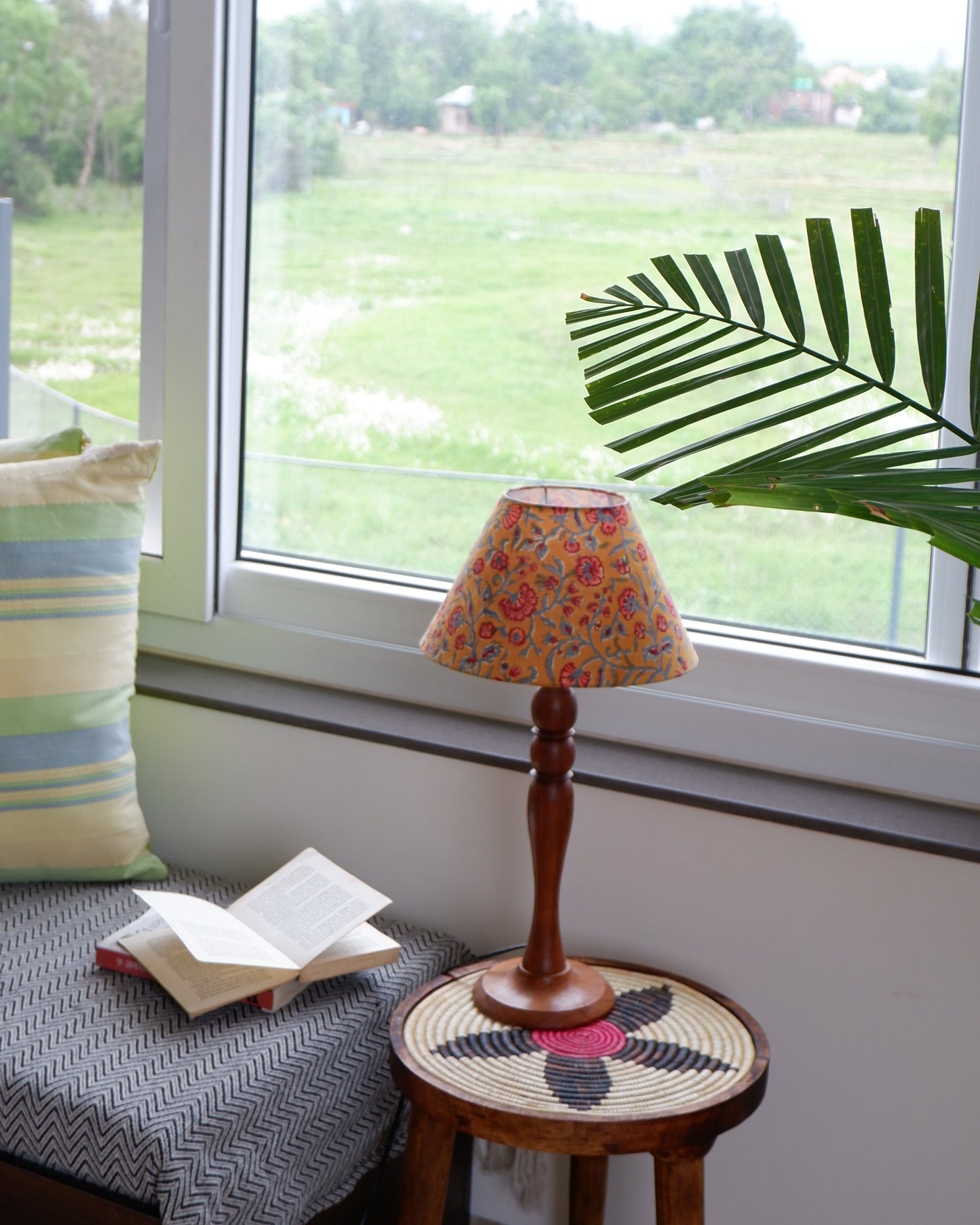 Arthat  Heritage Table  lamp