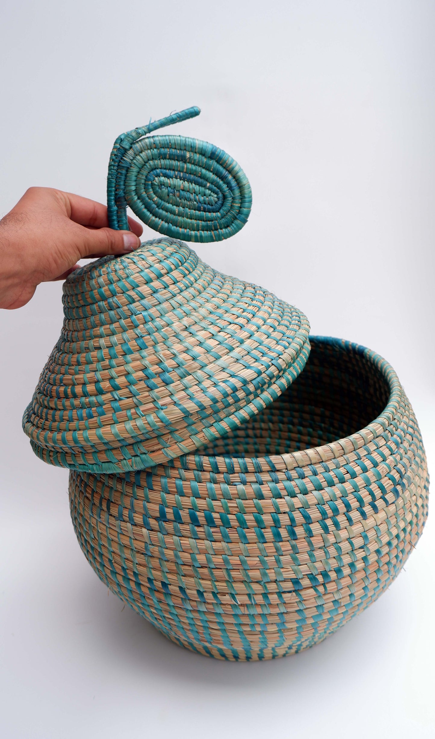 Arthat X belviashi Moonj Grass Pear Basket