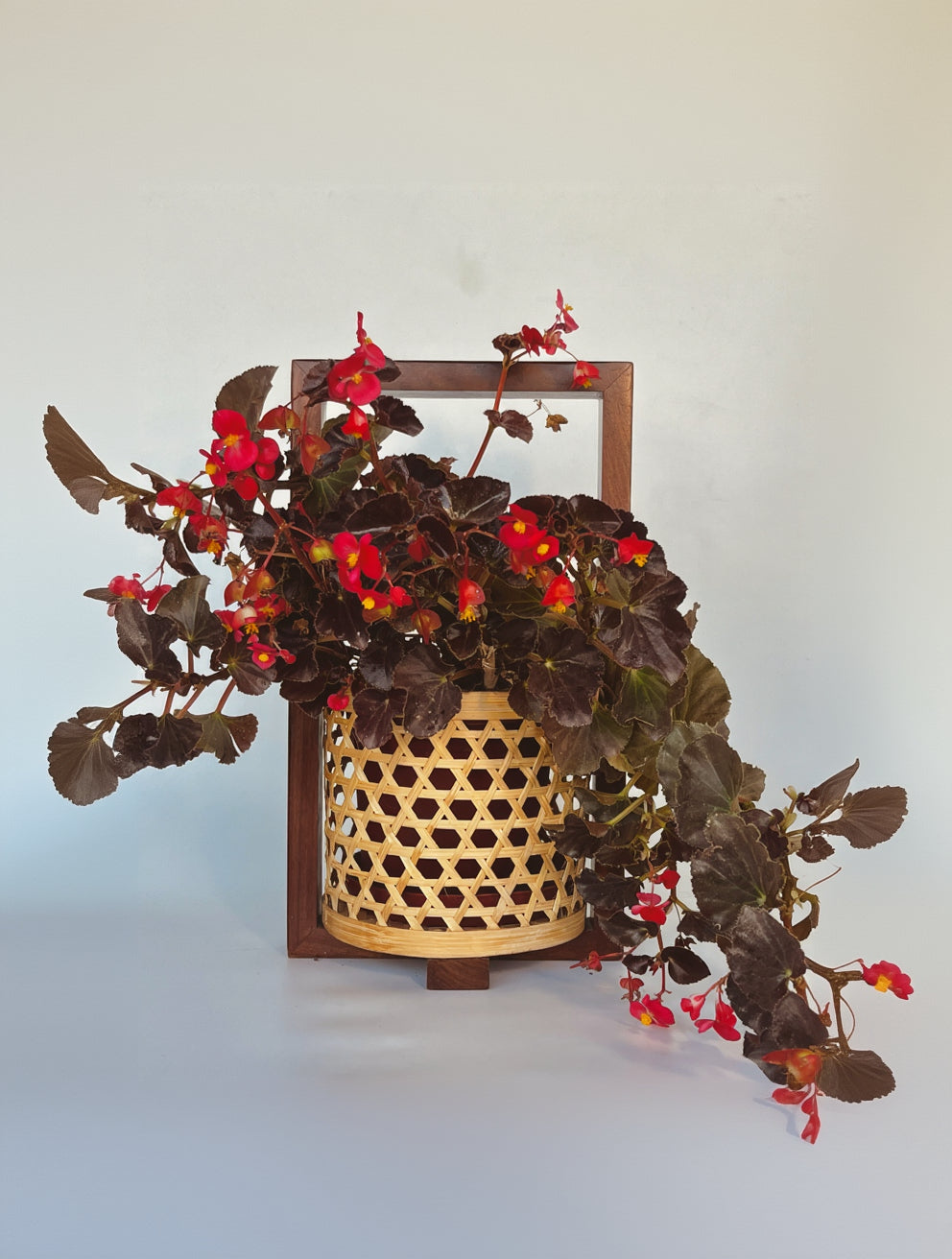 BAMBOO HANDMADE PLANTER WITH WOODEN HANDLE